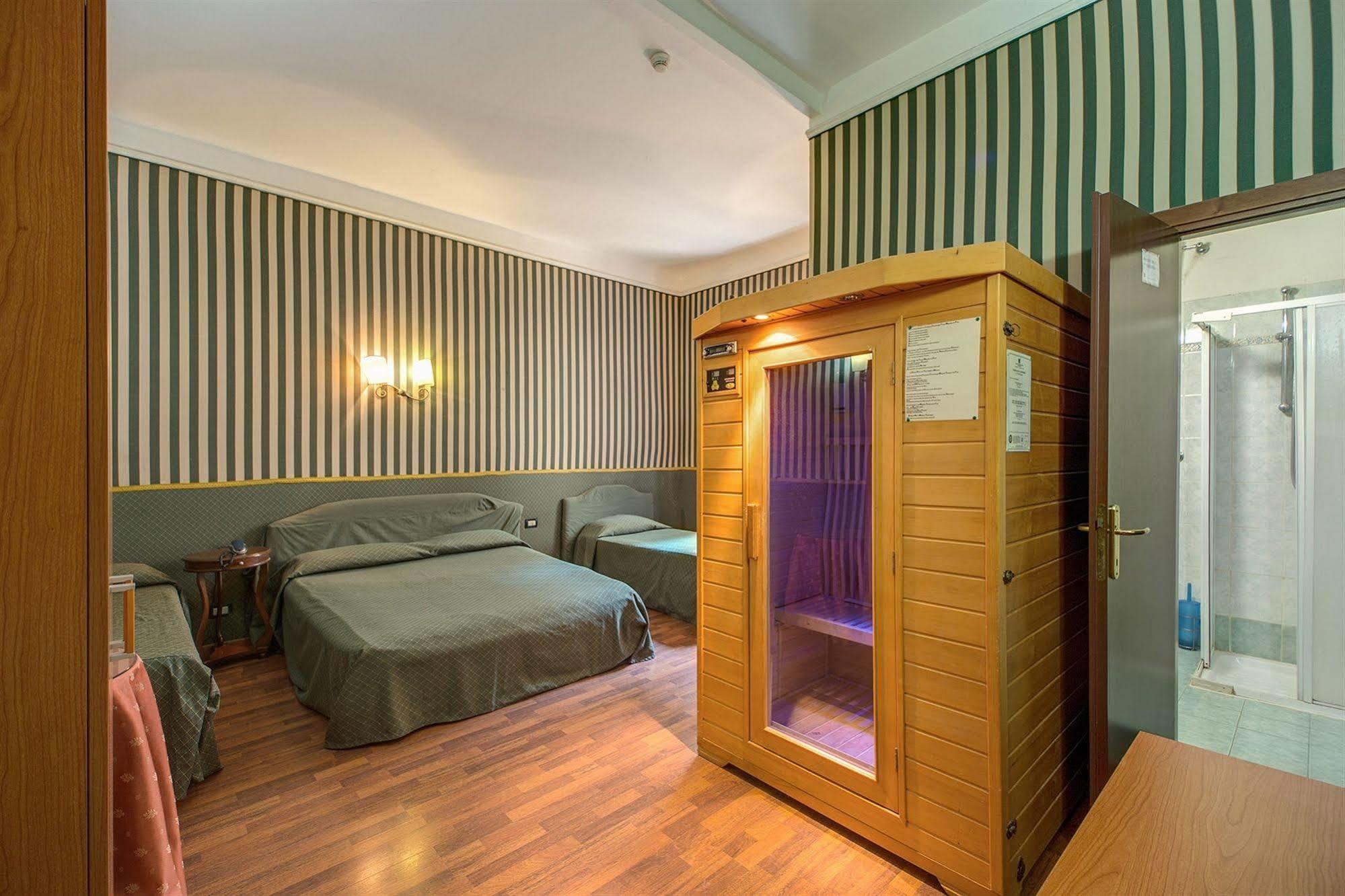 Hotel Aquarium Рим Экстерьер фото