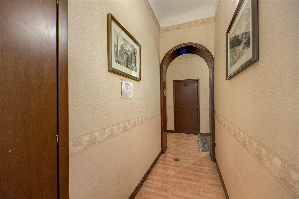 Hotel Aquarium Рим Экстерьер фото